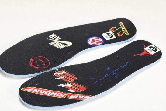 OG Scott DZ4137-106 1 Travis Olive Low Jordan SP Retro 0423